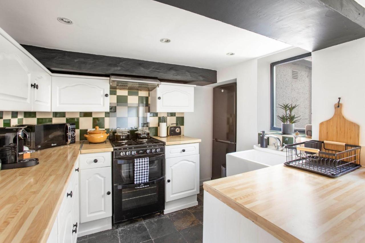 Stunning Character 2Bed Cottage In St Albans Wifi מראה חיצוני תמונה